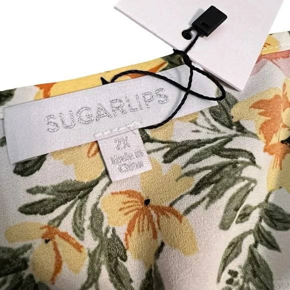 Sugarlips Floral Flutter Strap Tropical Print Top 2X - Picture 3 of 6
